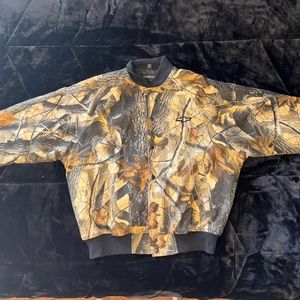 Mens Dunbrooke jacket designed by Ralph White with Chevy logo Camouflage